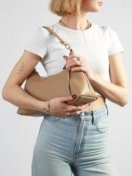 Schoudertas Th Essential Tommy hilfiger Bruin th essential AW18373 ander zicht 1